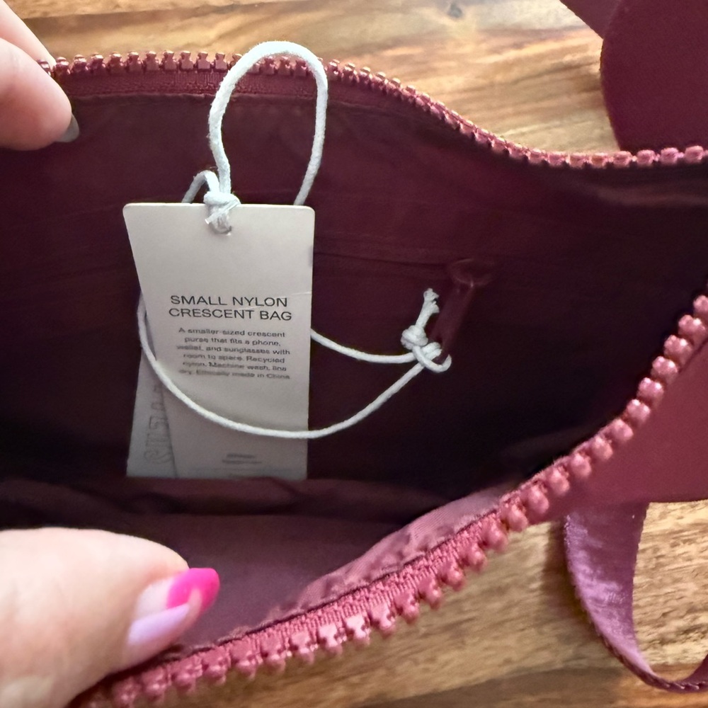 UO Oxblood Baggu Small Crescent Bag NWT - Picture 2 of 3